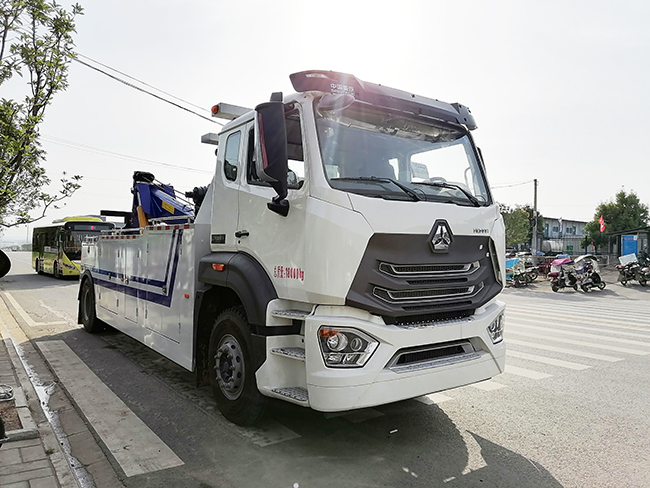 國六單橋重汽豪瀚拖吊聯體清障車