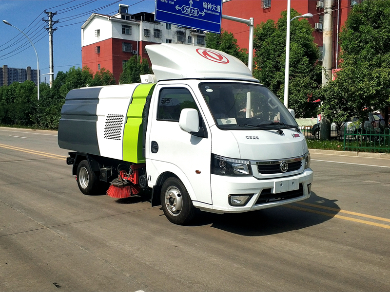 東風途逸掃路車國VI藍牌汽油機